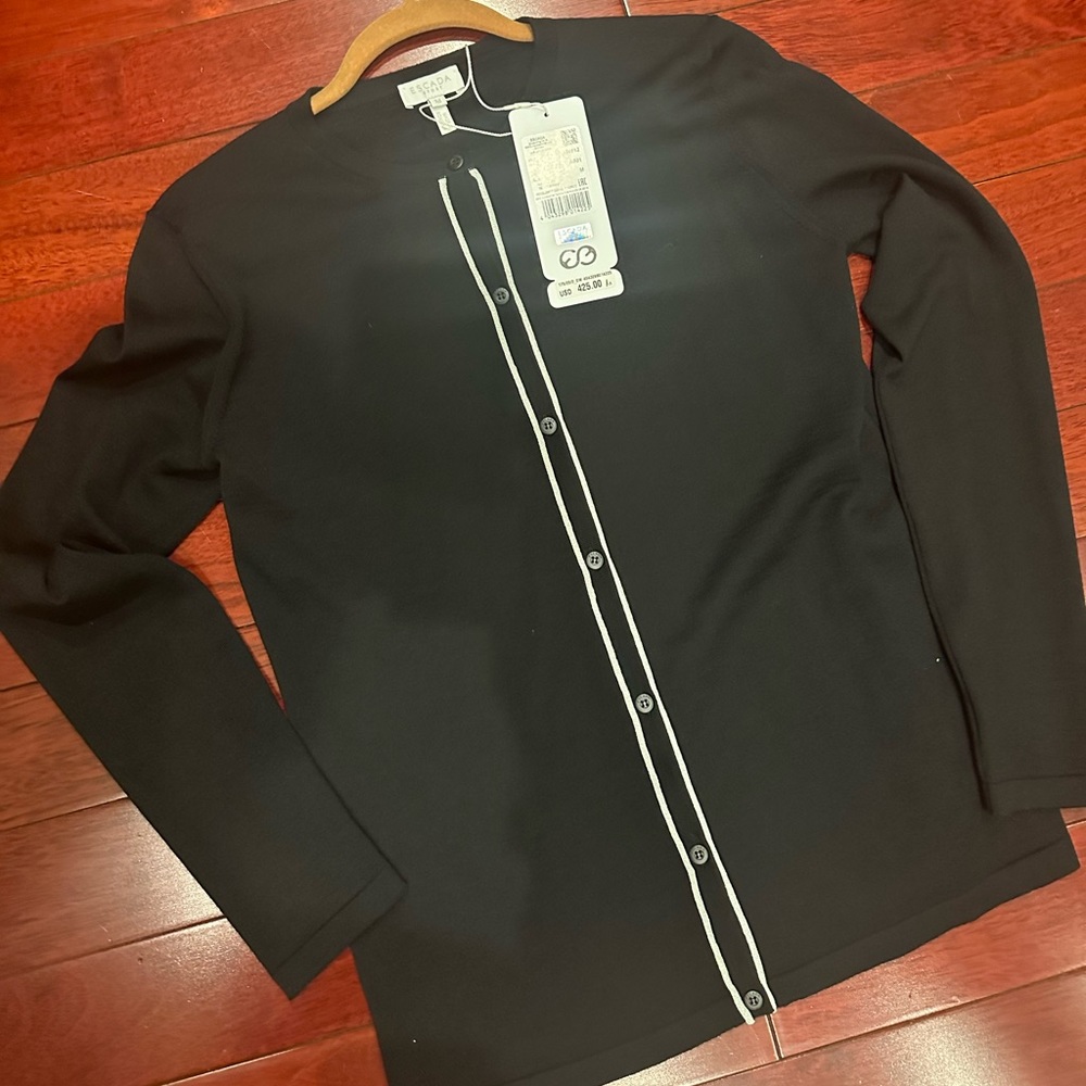 Escada sport t shirt woman size medium with tag